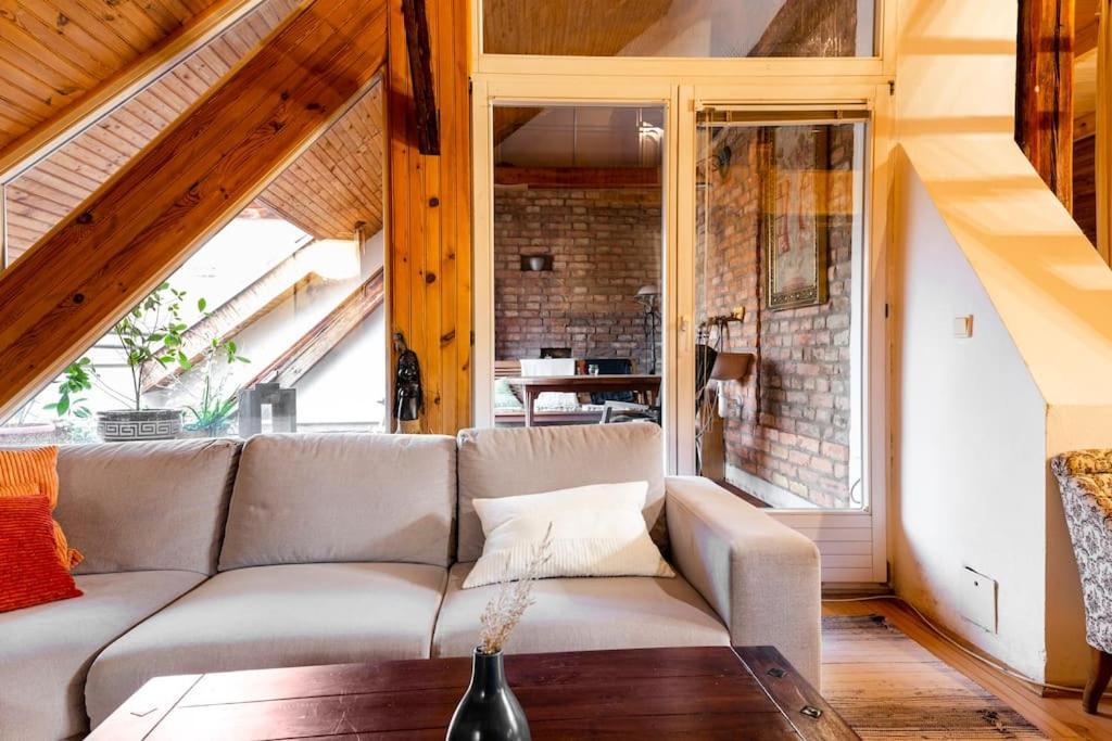 Rooftop 180M2 Loft With Private Sauna, Pozsony Kültér fotó