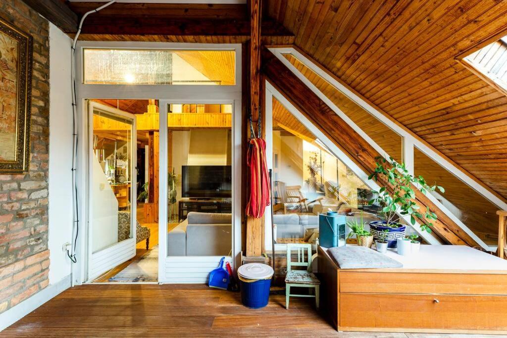 Rooftop 180M2 Loft With Private Sauna, Pozsony Kültér fotó