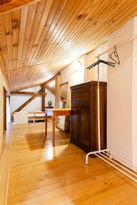 Rooftop 180M2 Loft With Private Sauna, Pozsony Kültér fotó