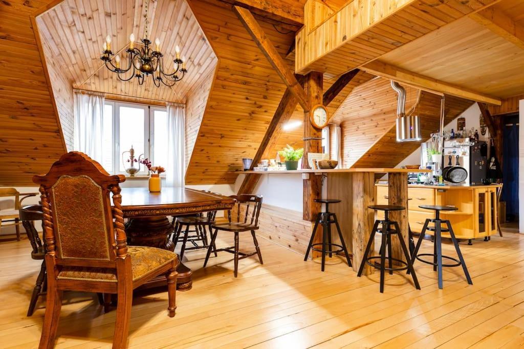 Rooftop 180M2 Loft With Private Sauna, Pozsony Kültér fotó