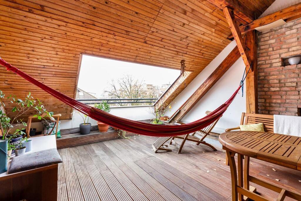 Rooftop 180M2 Loft With Private Sauna, Pozsony Kültér fotó
